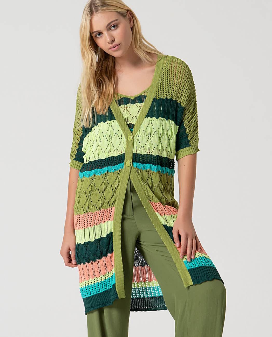 surkana cardigan largo crochet verde