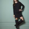 surkana vestido corto recto evase negro
