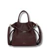 martinak bolso fruncido asa mano marron